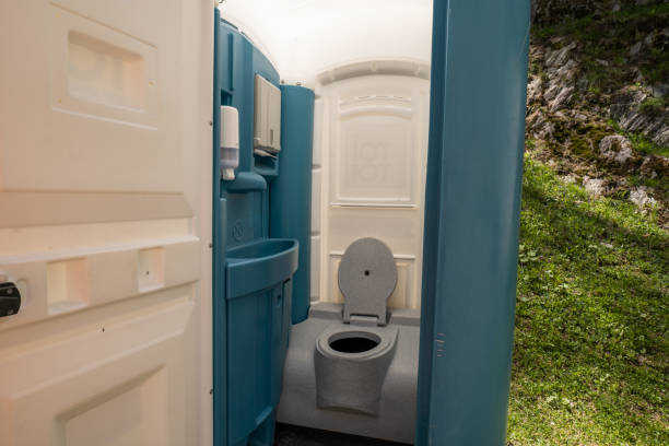 Best Portable toilet rental cost  in Wyong, MI